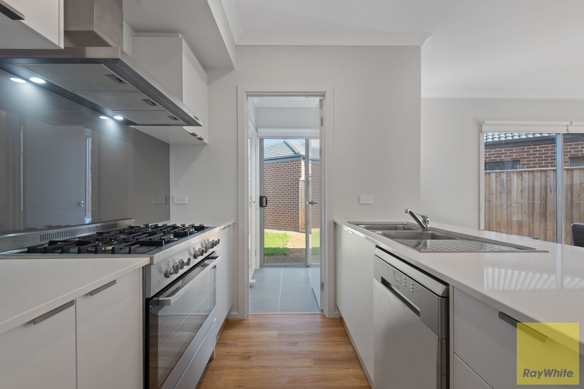 32 Serengeti Drive, BONNIE BROOK VIC 3335, Bonnie Brook - Thumbnail 8