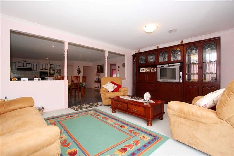 94 Delbridge Drive, SYDENHAM VIC 3037, Sydenham - Thumbnail 8