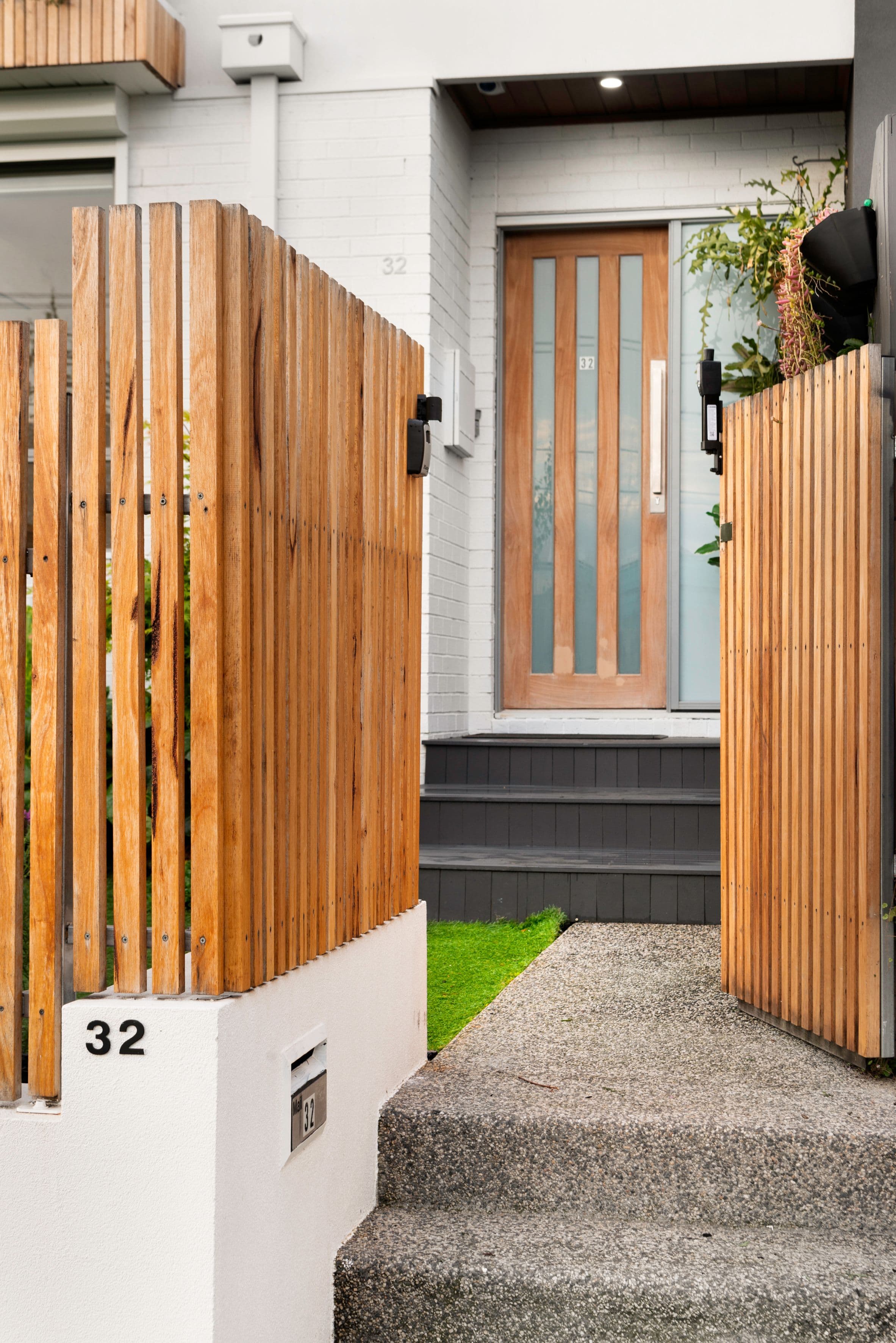 32 Carlisle Street, Preston VIC 3072, Preston - Thumbnail 2
