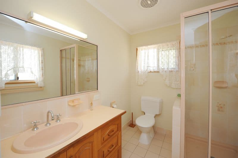 10 Windward Passage, SOUTH GLADSTONE QLD 4680, South Gladstone - Thumbnail 8