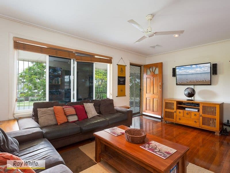 45 Ashmole Road, Redcliffe QLD 4020, Redcliffe - Thumbnail 2