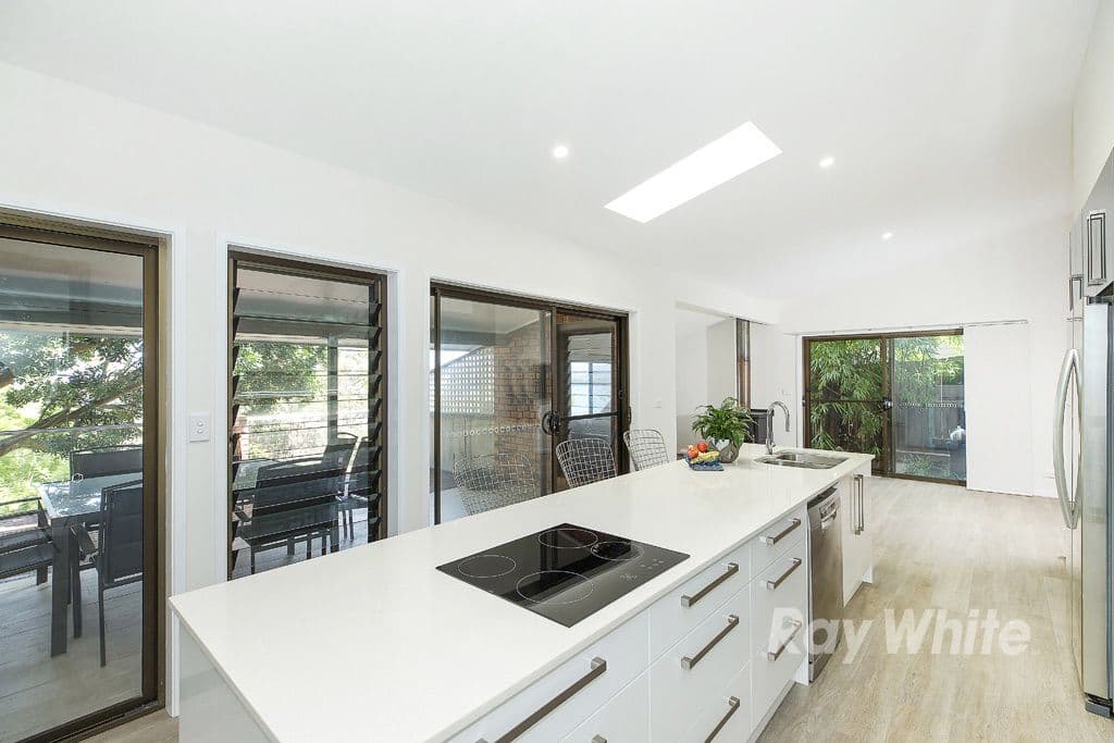 71 Lakeview Road, Wangi Wangi - Image 1