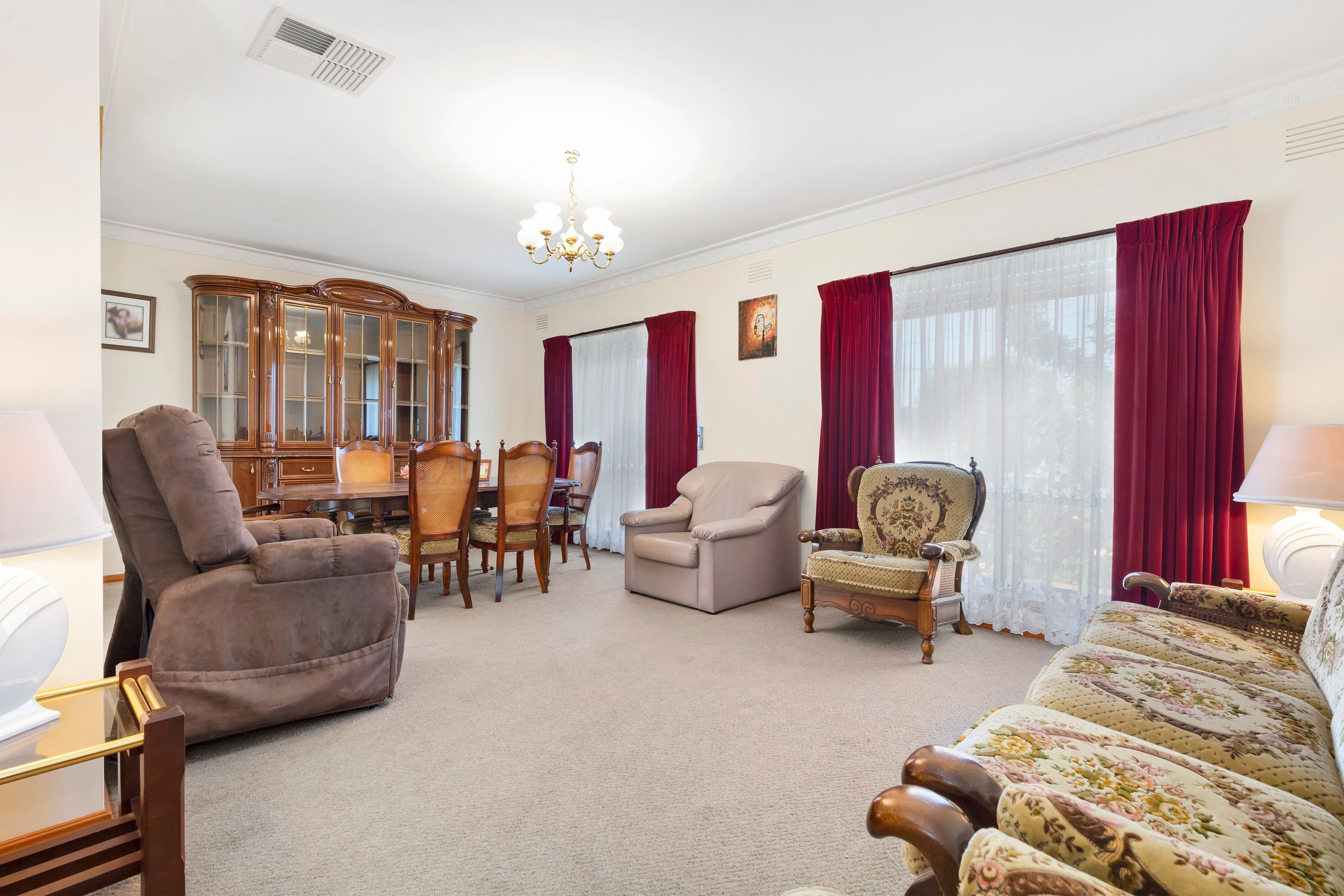 11 Michelle Close, Thomastown VIC 3074, Thomastown - Thumbnail 2