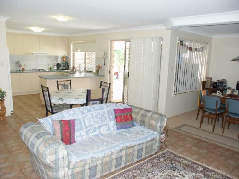 68 Reginald Avenue, ARANA HILLS QLD 4054, Arana Hills - Thumbnail 5