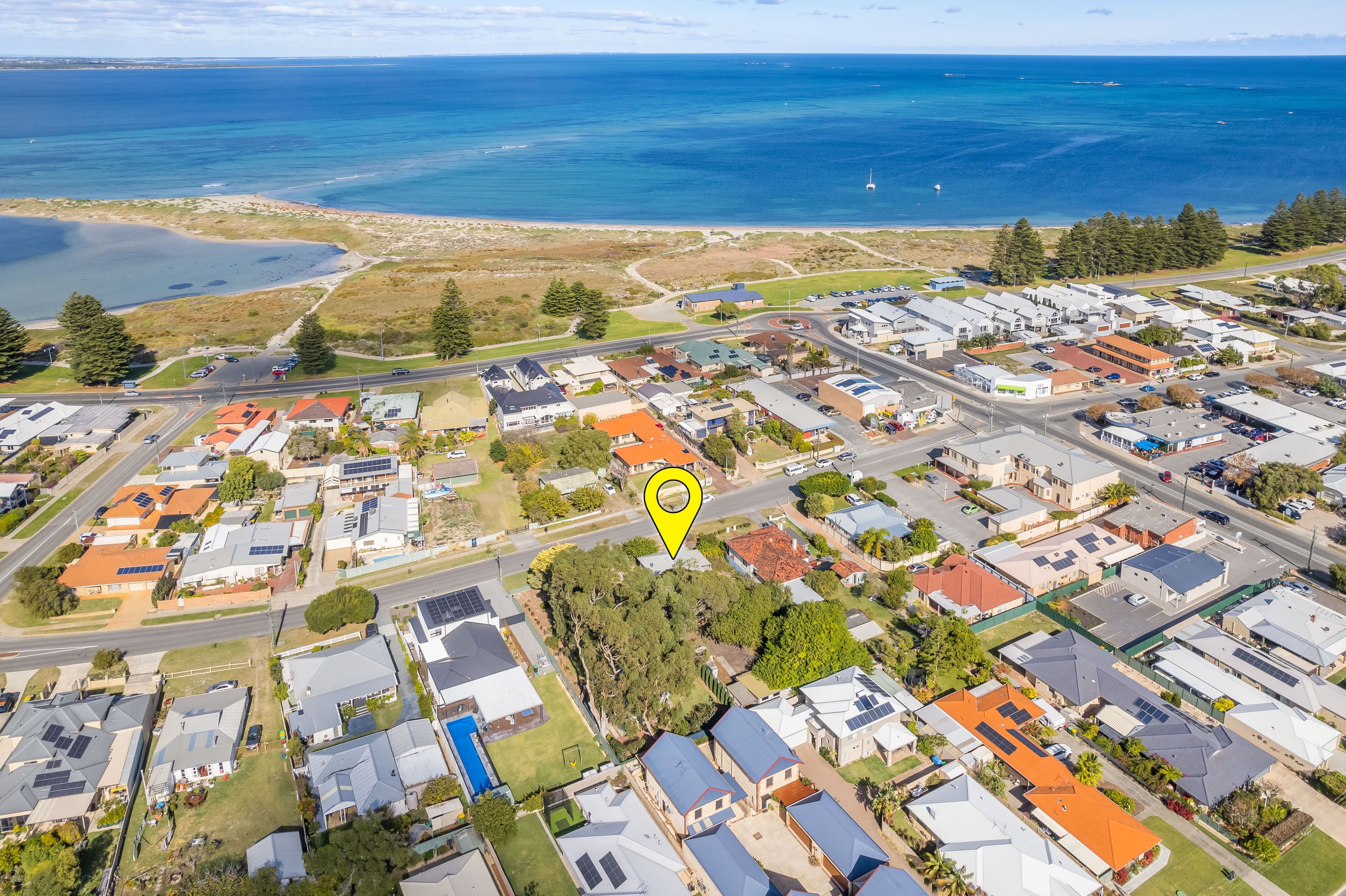 76 Penguin Road, Safety Bay WA 6169, Safety Bay - Thumbnail 7