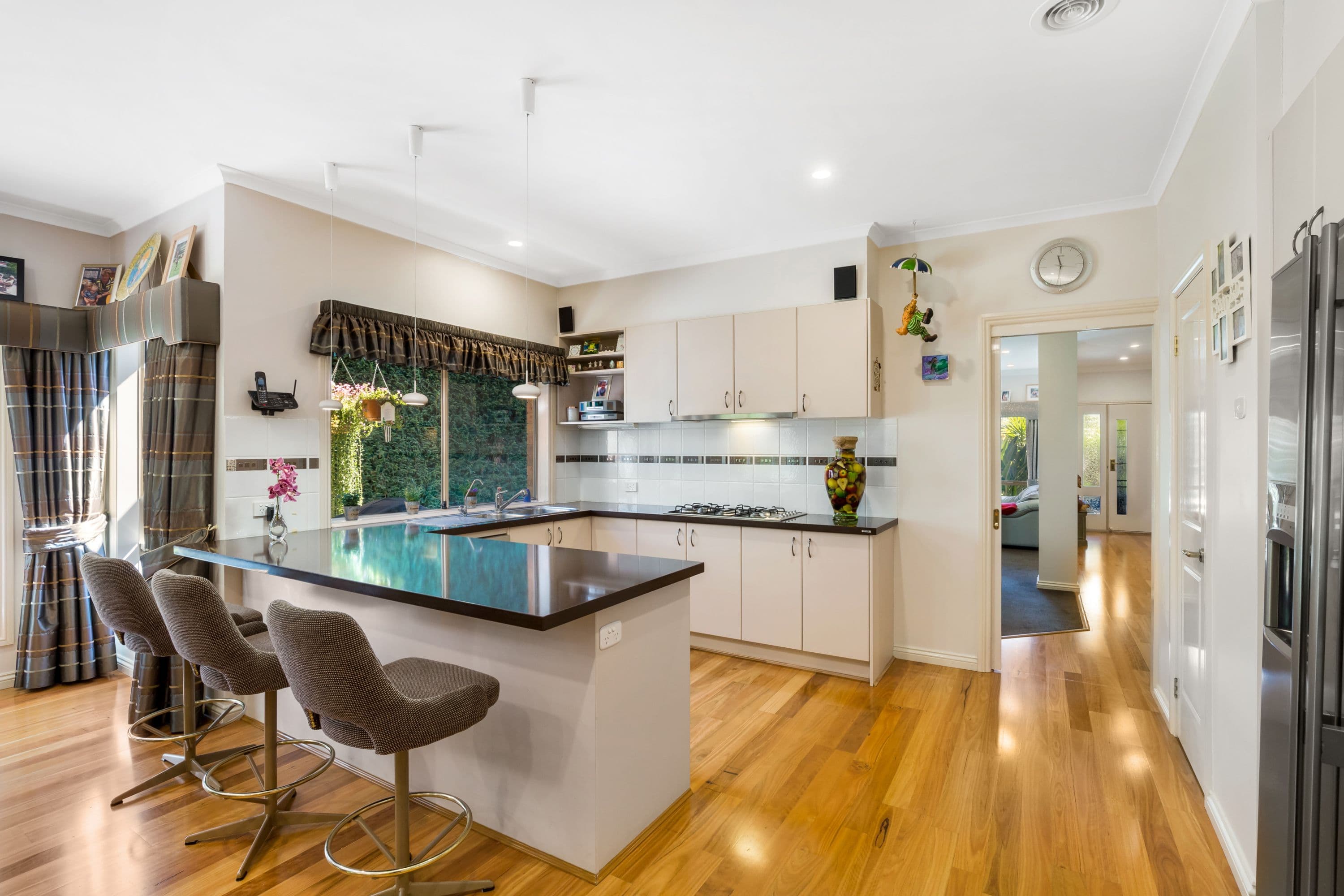 6 Dogherty Court, Bacchus Marsh - Thumbnail 2