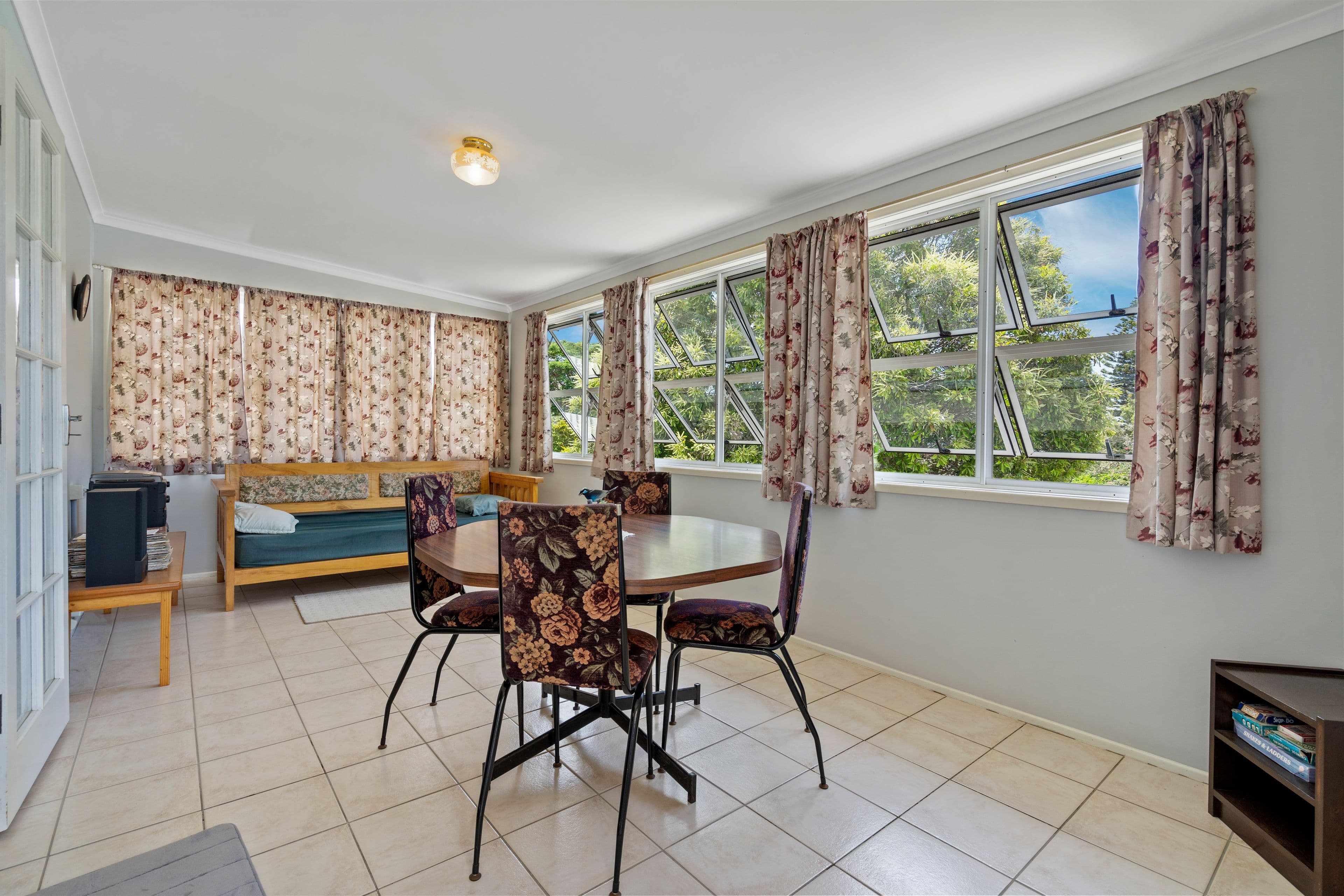 5 Dale Street, Kingston QLD 4114, Kingston - Thumbnail 3