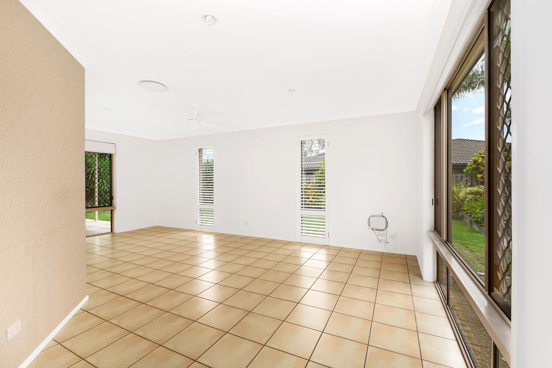 54 Calvary Crescent, Boondall QLD 4034, Boondall - Thumbnail 4