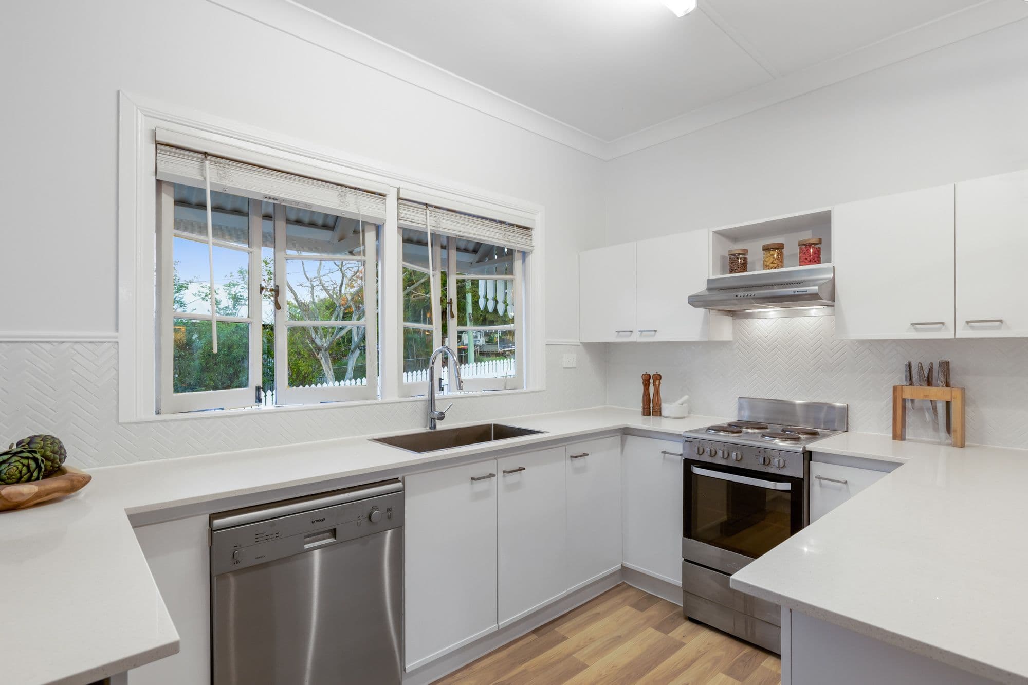 22 Mar Street, Holland Park QLD 4121, Holland Park - Thumbnail 6