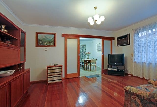 7 Anthony Court, Kingsbury VIC 3083, Kingsbury - Thumbnail 3
