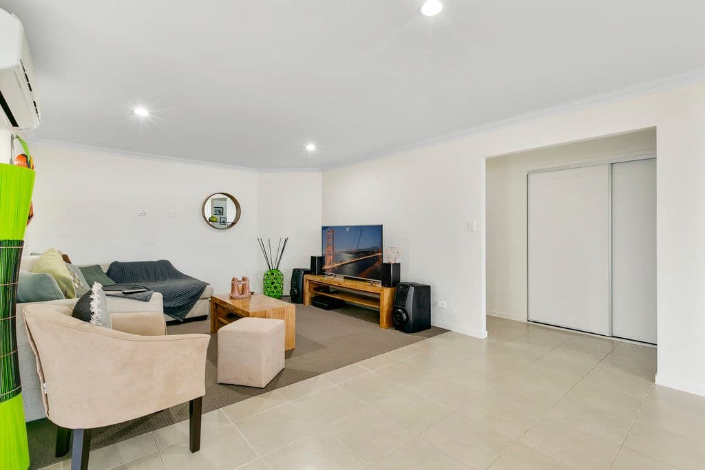 35 Pamphlet Lane, Coomera QLD 4209, Coomera - Thumbnail 6