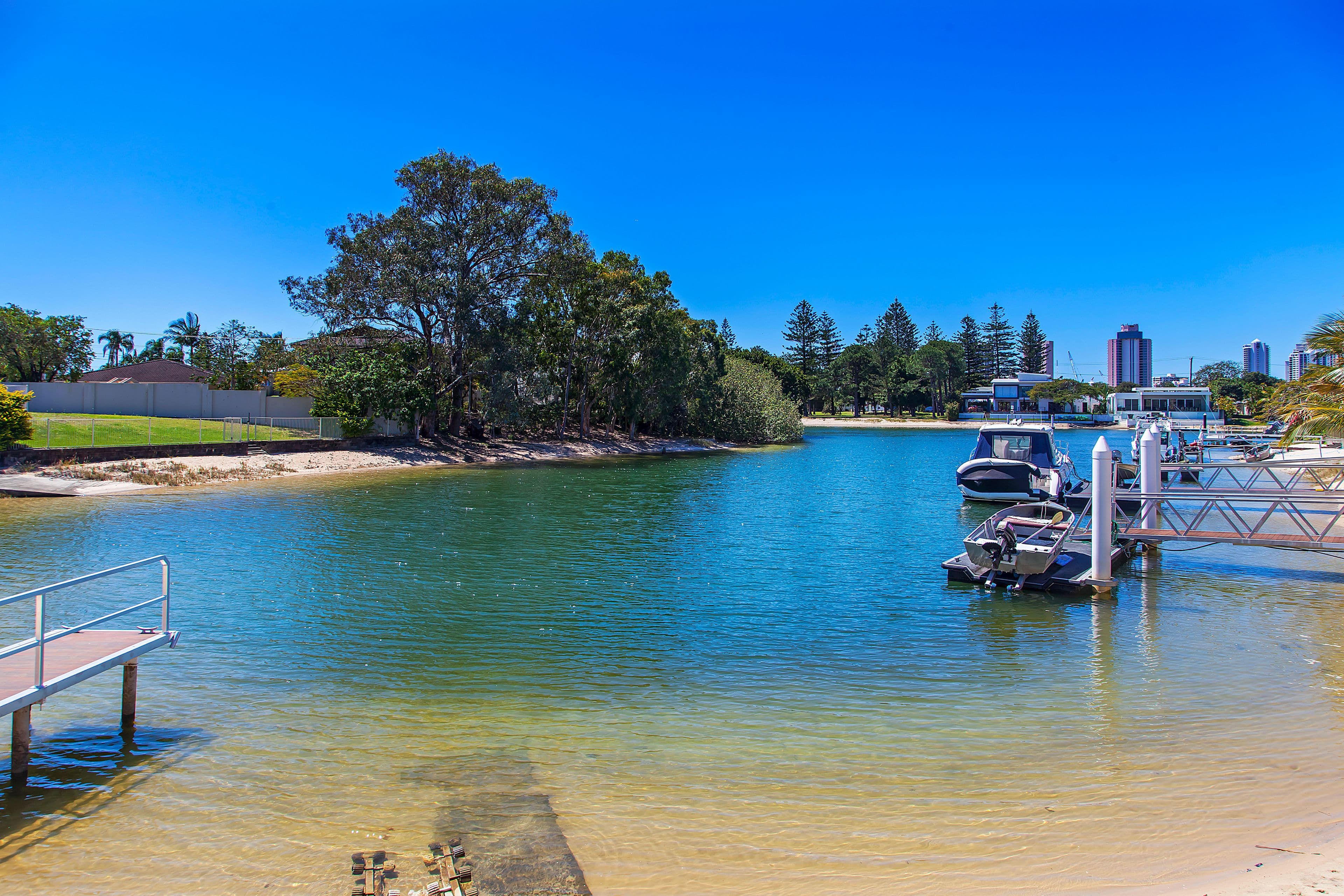 12 Beverley Crescent, Broadbeach Waters QLD 4218, Broadbeach Waters - Thumbnail 2