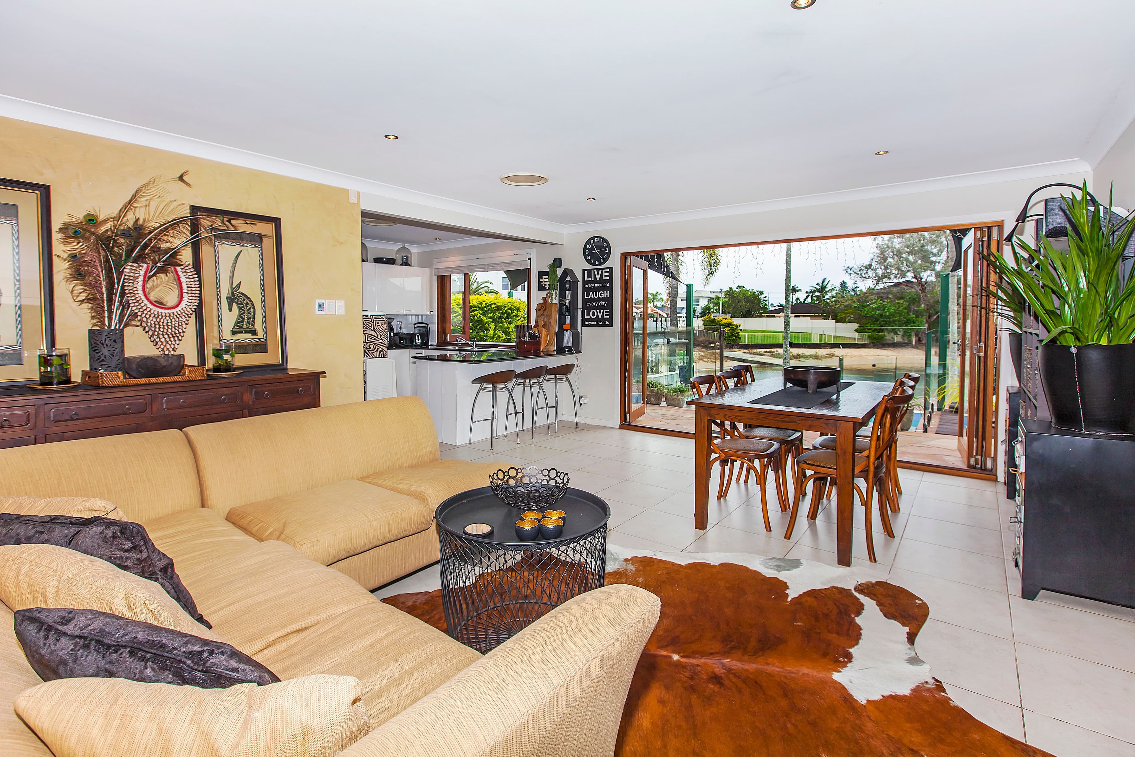 12 Beverley Crescent, Broadbeach Waters QLD 4218, Broadbeach Waters - Thumbnail 5