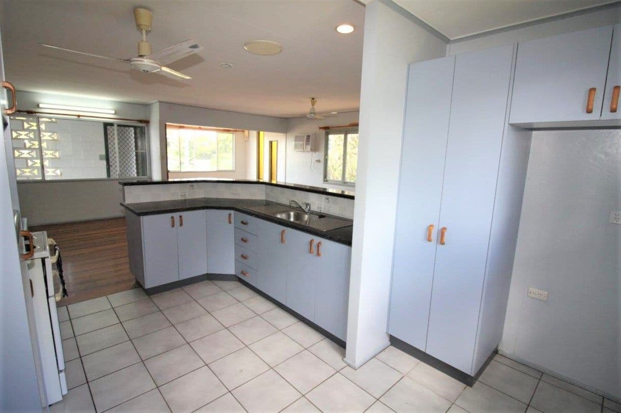 6 Davies Street, Richmond Hill QLD 4820, Richmond Hill - Thumbnail 5
