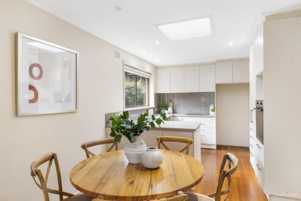 27 Masons Road, Blackburn - Thumbnail 8