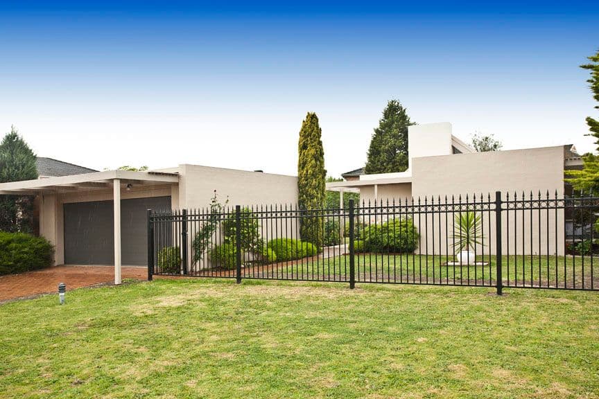 12 Lemair Avenue, GLEN WAVERLEY VIC 3150, Glen Waverley - Image 1