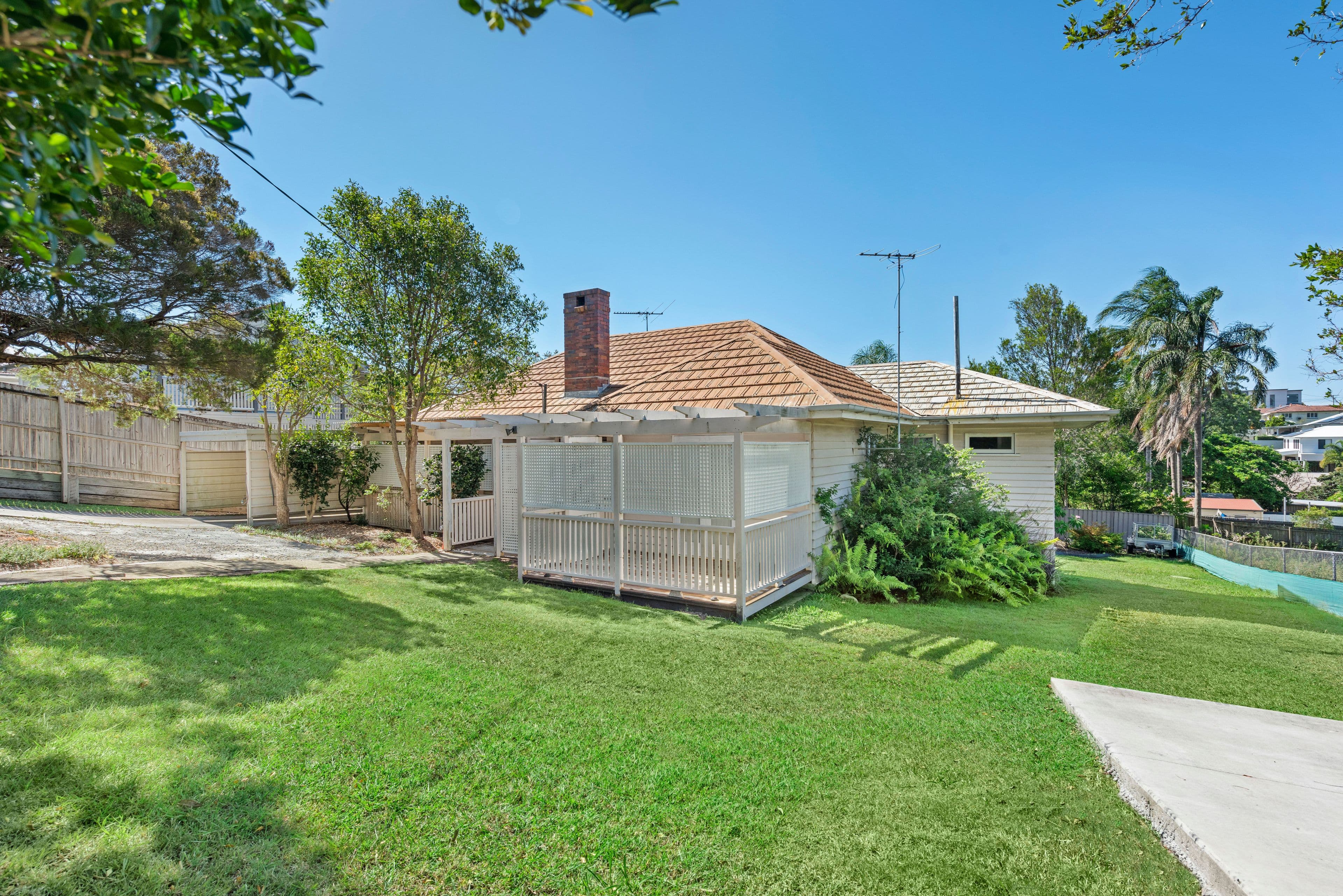 191 Rode Road, Wavell Heights QLD 4012, Wavell Heights - Thumbnail 2