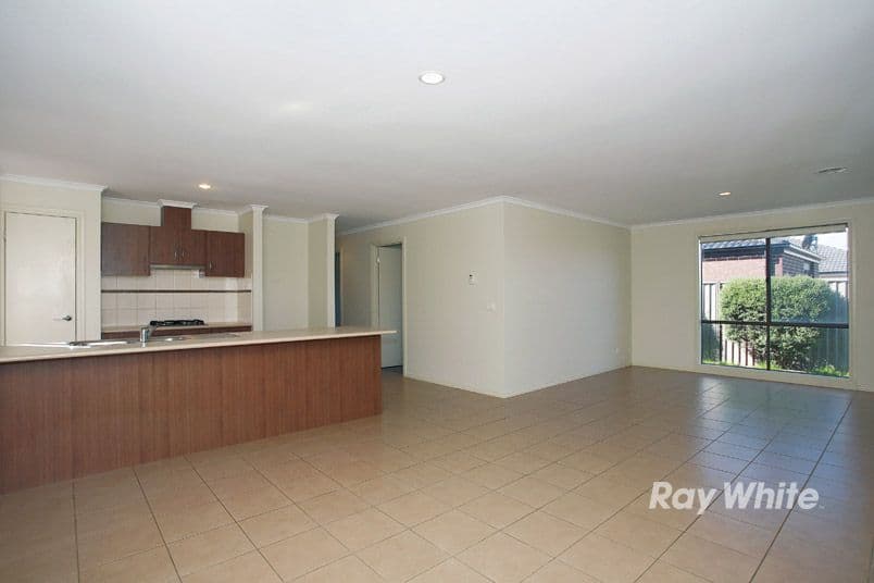 22 Pipetrack Circuit, CRANBOURNE EAST VIC 3977, Cranbourne East - Thumbnail 5