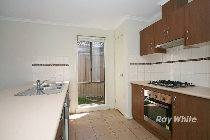 22 Pipetrack Circuit, CRANBOURNE EAST VIC 3977, Cranbourne East - Thumbnail 6