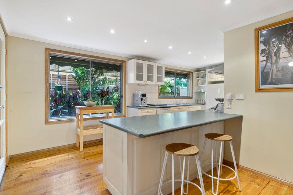 46 Strathmore Crescent, Hoppers Crossing VIC 3029, Hoppers Crossing - Thumbnail 3