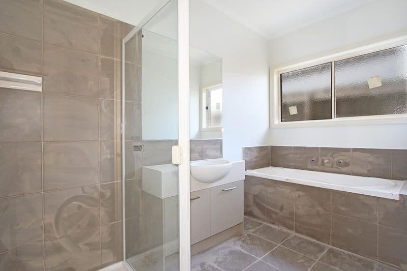 1 Springfield Court, NOBLE PARK VIC 3174, Noble Park North - Thumbnail 5