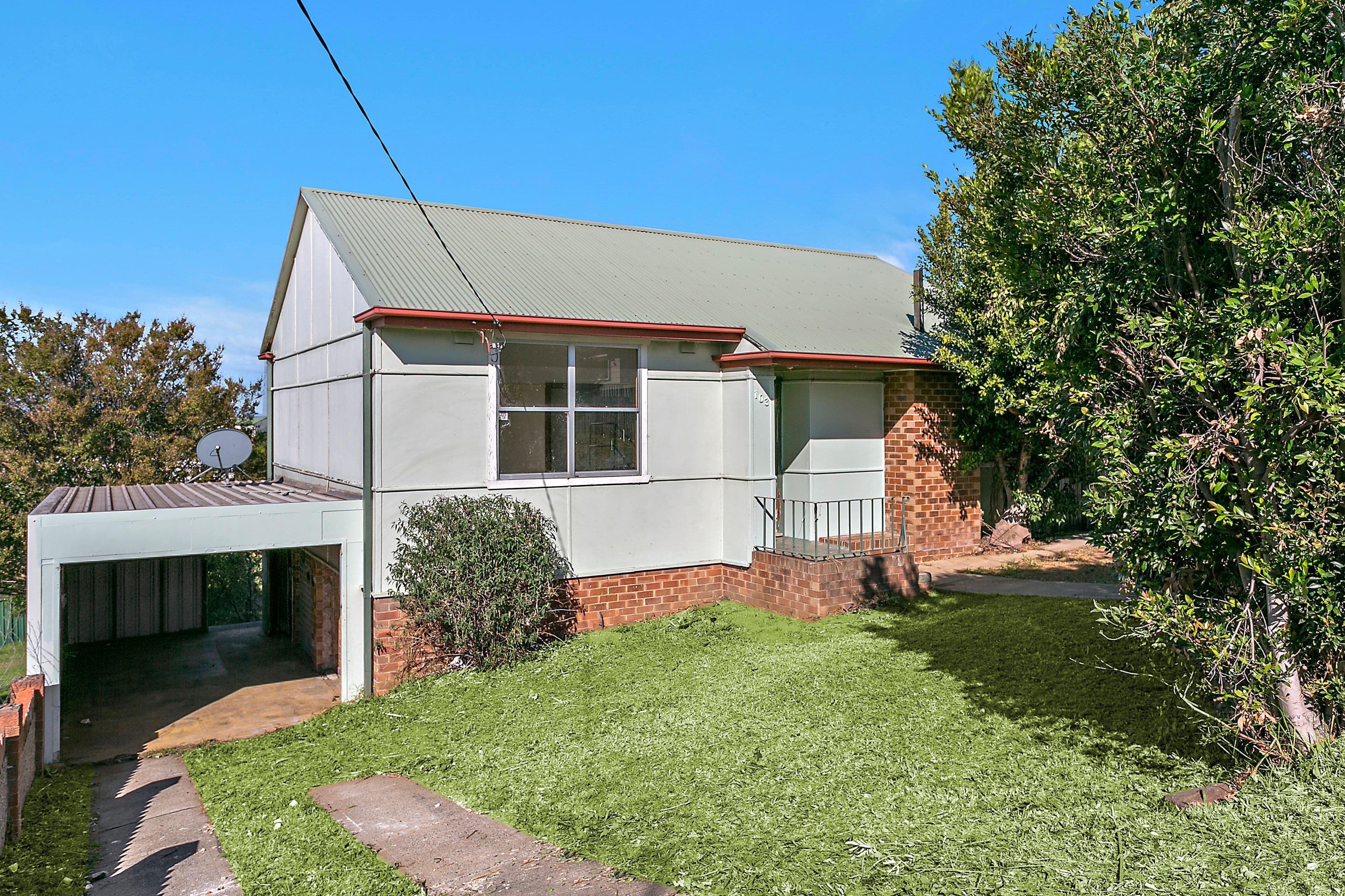 103 Farmborough Road, Farmborough Heights - Image 1