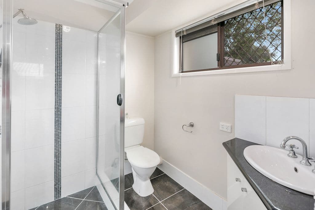 11 Cooinda Street, Wellington Point QLD 4160, Wellington Point - Thumbnail 8