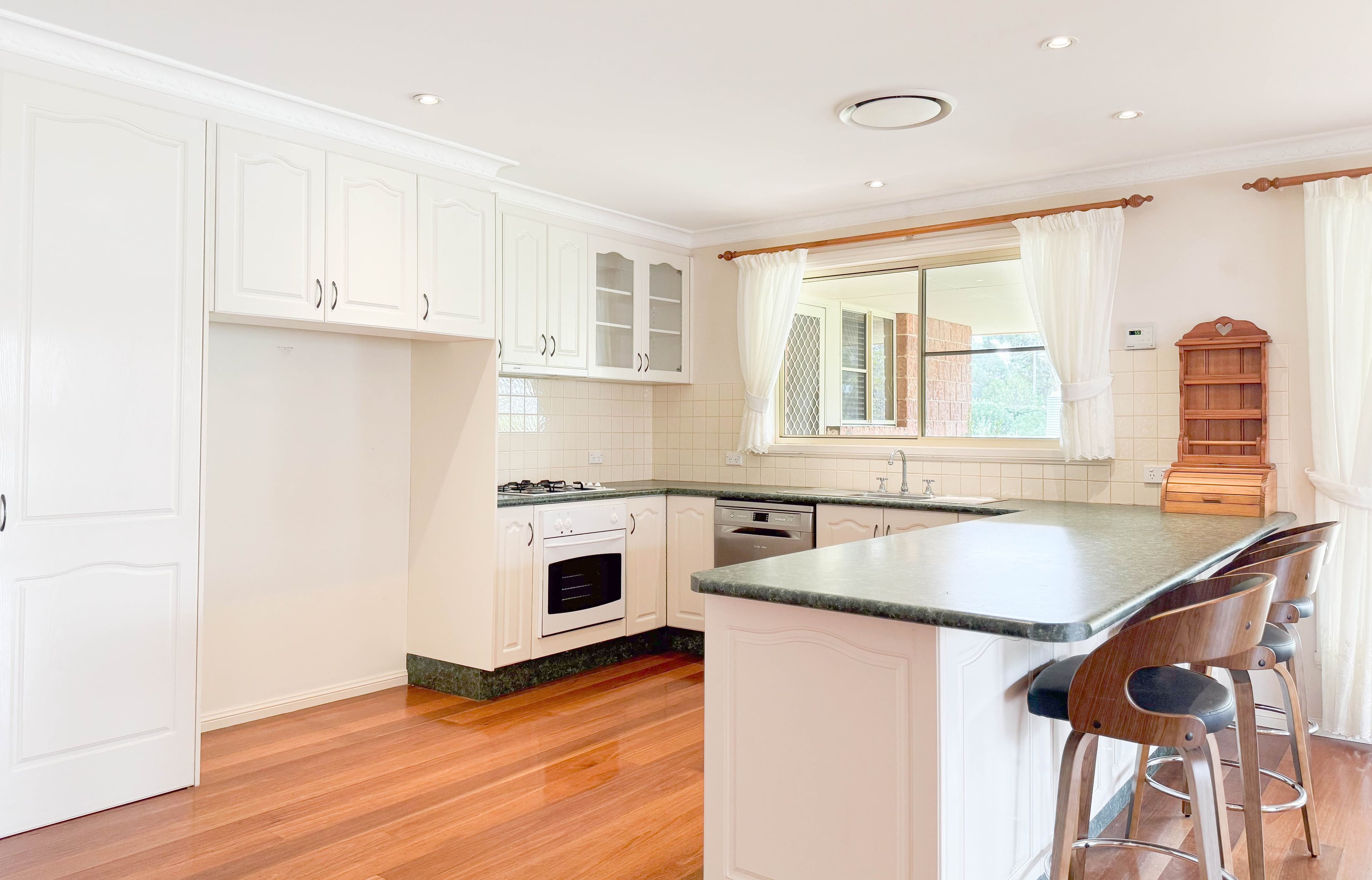 10 Angeleish Avenue, Parkes NSW 2870, Parkes - Thumbnail 7