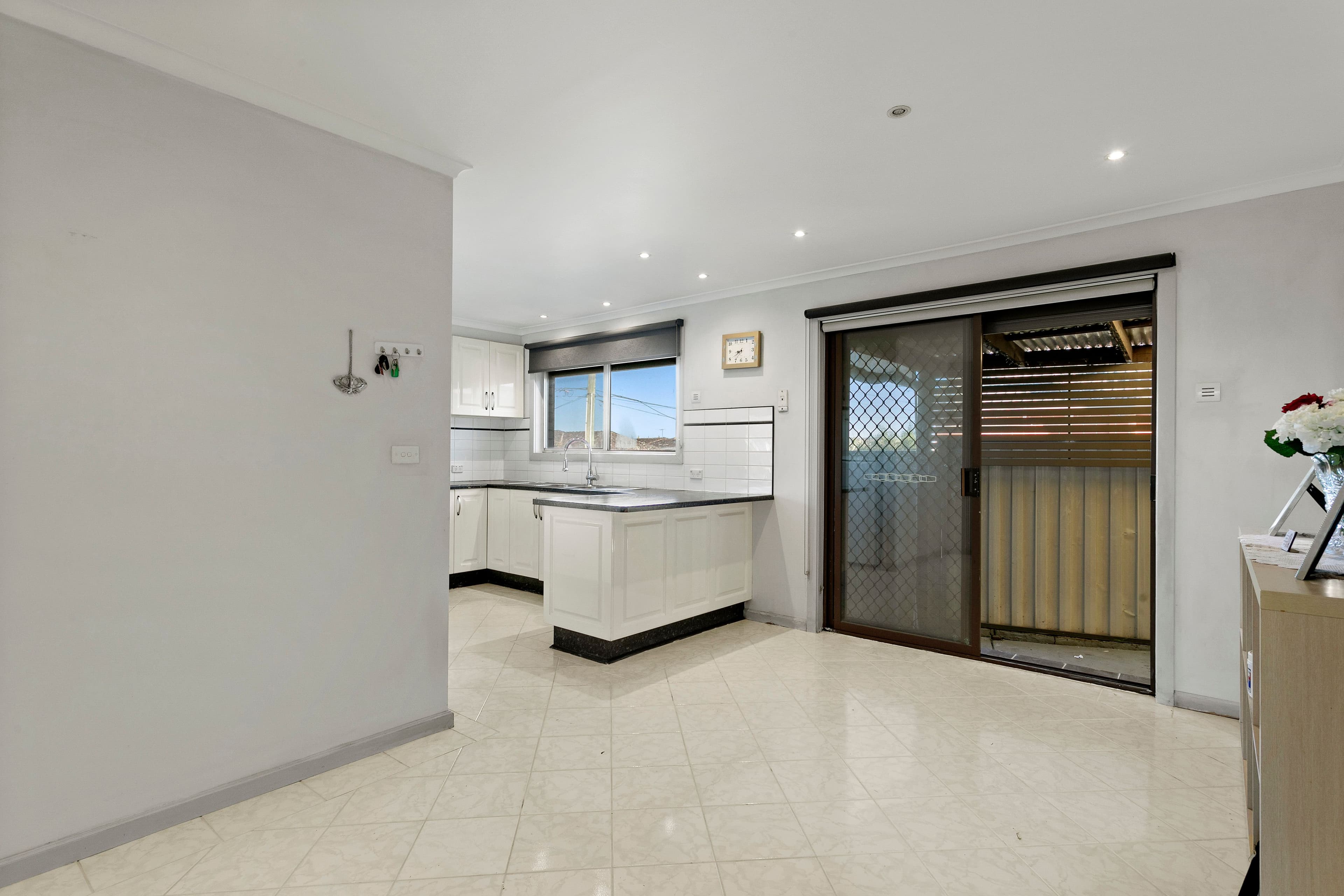 28 Bruce Street, Lalor VIC 3075, Lalor - Thumbnail 3