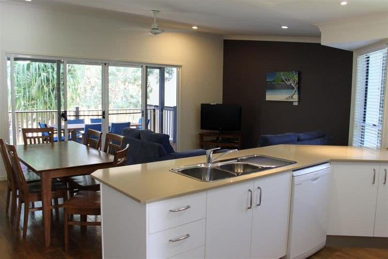 14 Williams Avenue, FRASER ISLAND QLD 4581, Fraser Island - Thumbnail 4