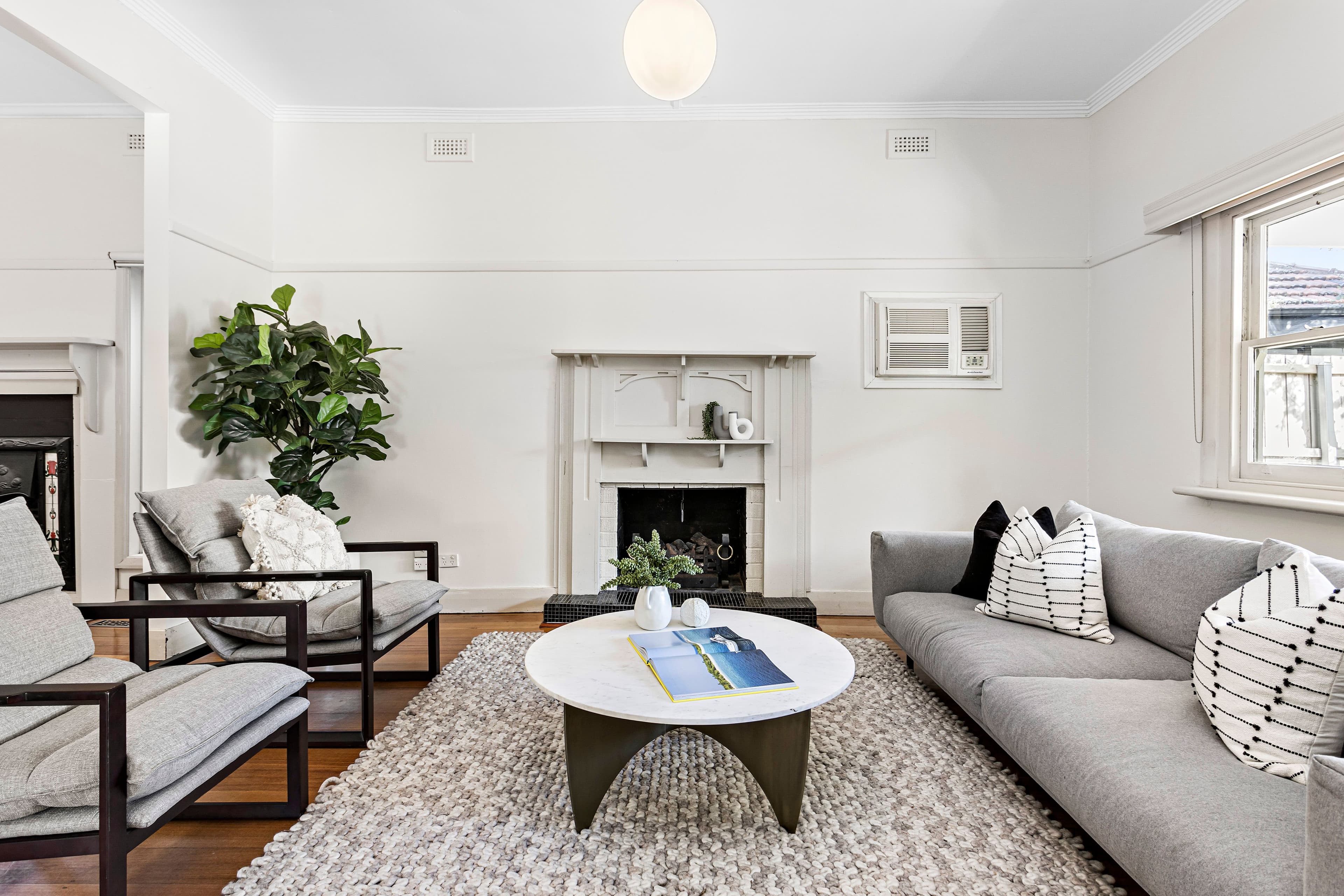 2 Birdwood Street, Frankston VIC 3199, Frankston - Thumbnail 3