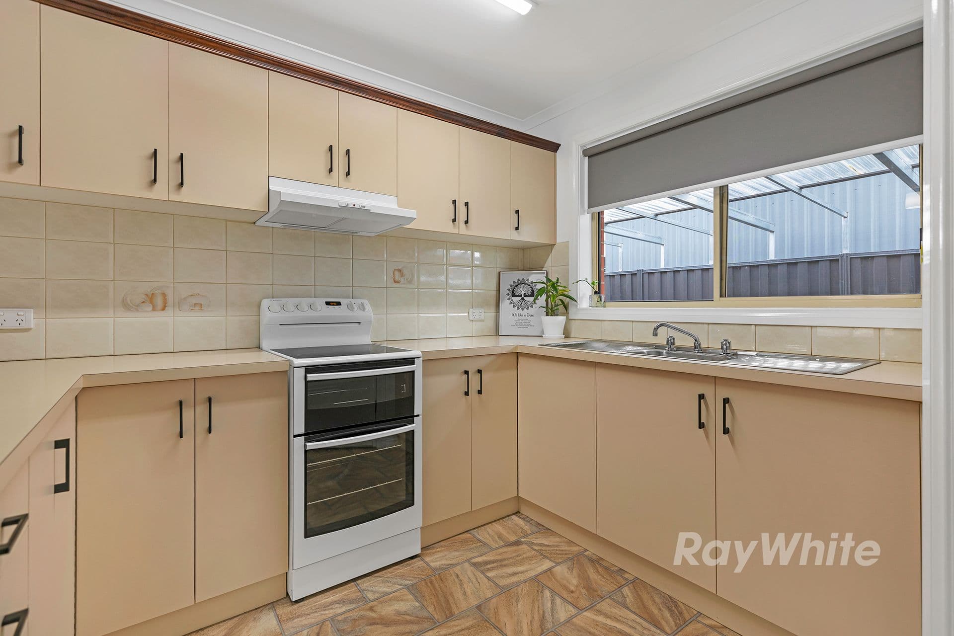 37D Haverfield Street, Echuca VIC 3564, Echuca - Thumbnail 3