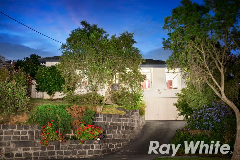 77 Chatsworth Quadrant, Templestowe Lower VIC 3107, Templestowe Lower - Image 1