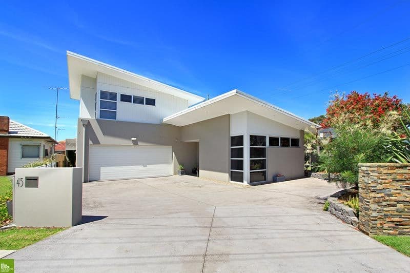 45 Royal Crescent, WOONONA NSW 2517, Woonona - Image 1