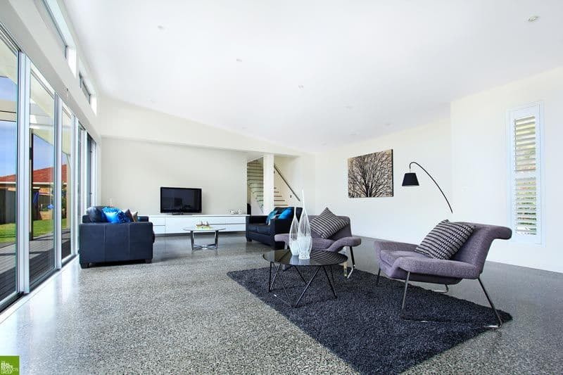 45 Royal Crescent, WOONONA NSW 2517, Woonona - Thumbnail 2