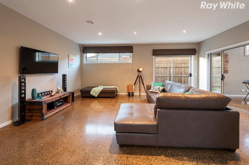 32 Pretty Valley Grove, South Morang VIC 3752, South Morang - Thumbnail 5