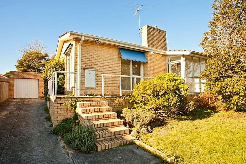 32 Aikman Crescent, CHADSTONE VIC 3148, Chadstone - Thumbnail 2