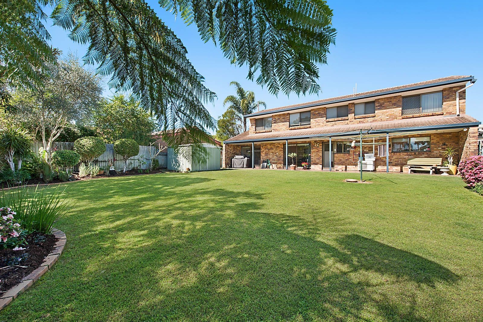 16 Pinecone Street, Sunnybank QLD 4109, Sunnybank - Thumbnail 2