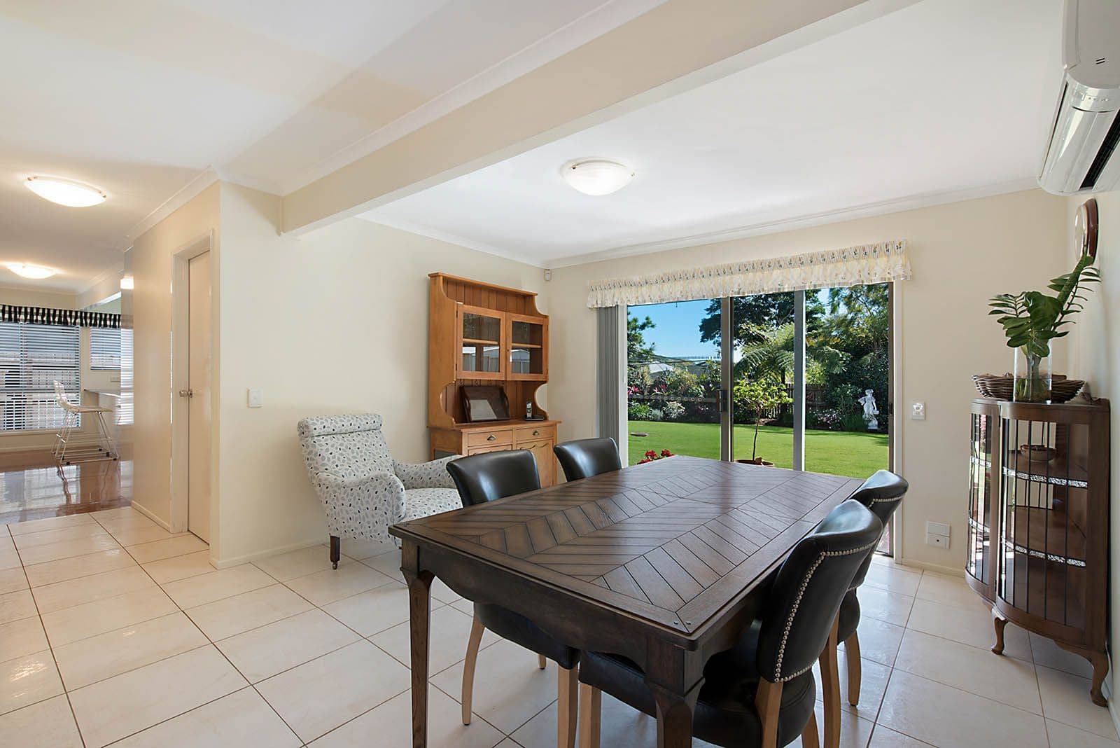16 Pinecone Street, Sunnybank QLD 4109, Sunnybank - Thumbnail 8