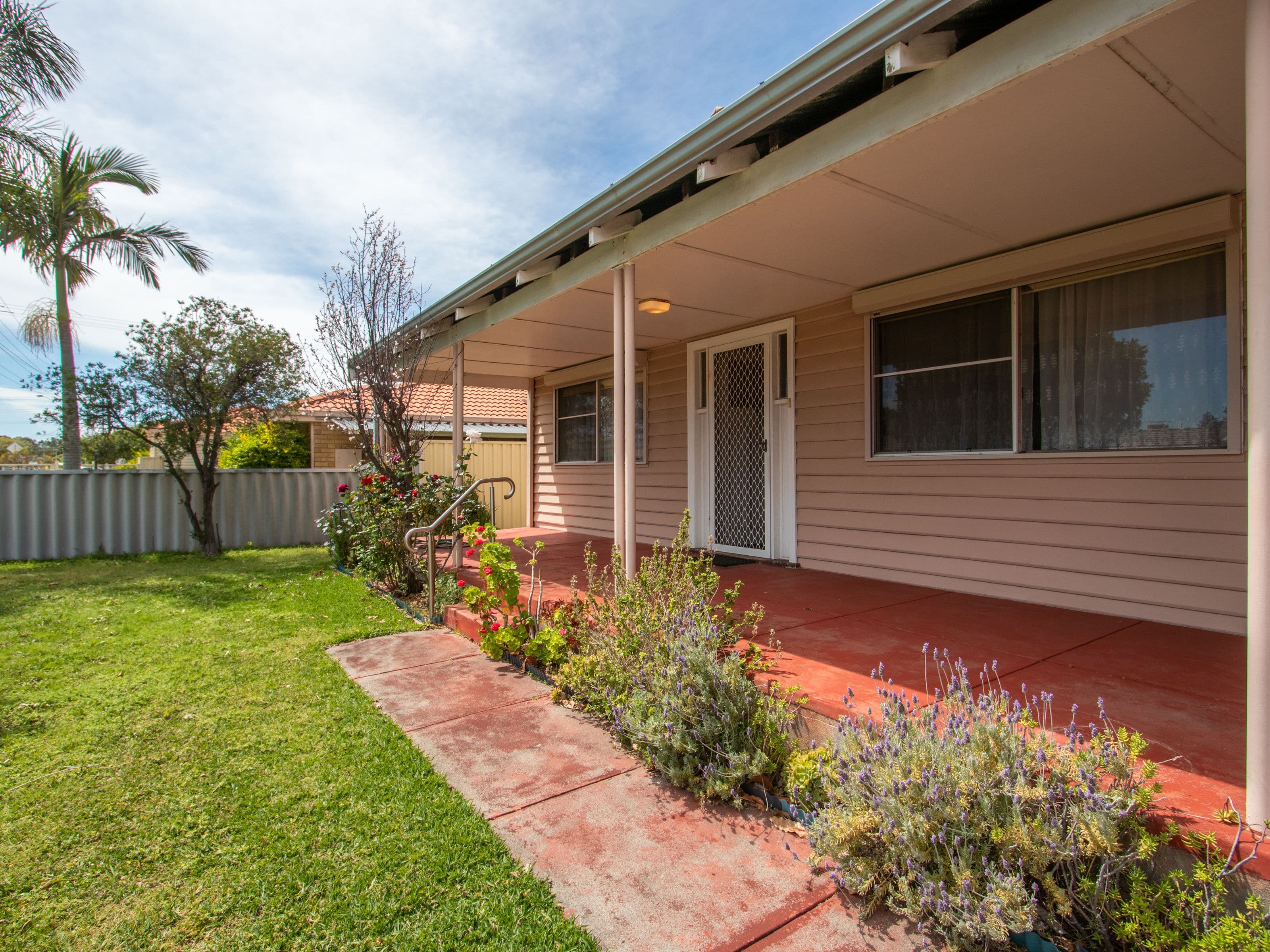 105 Mallard Way, Cannington WA 6107, Cannington - Thumbnail 3