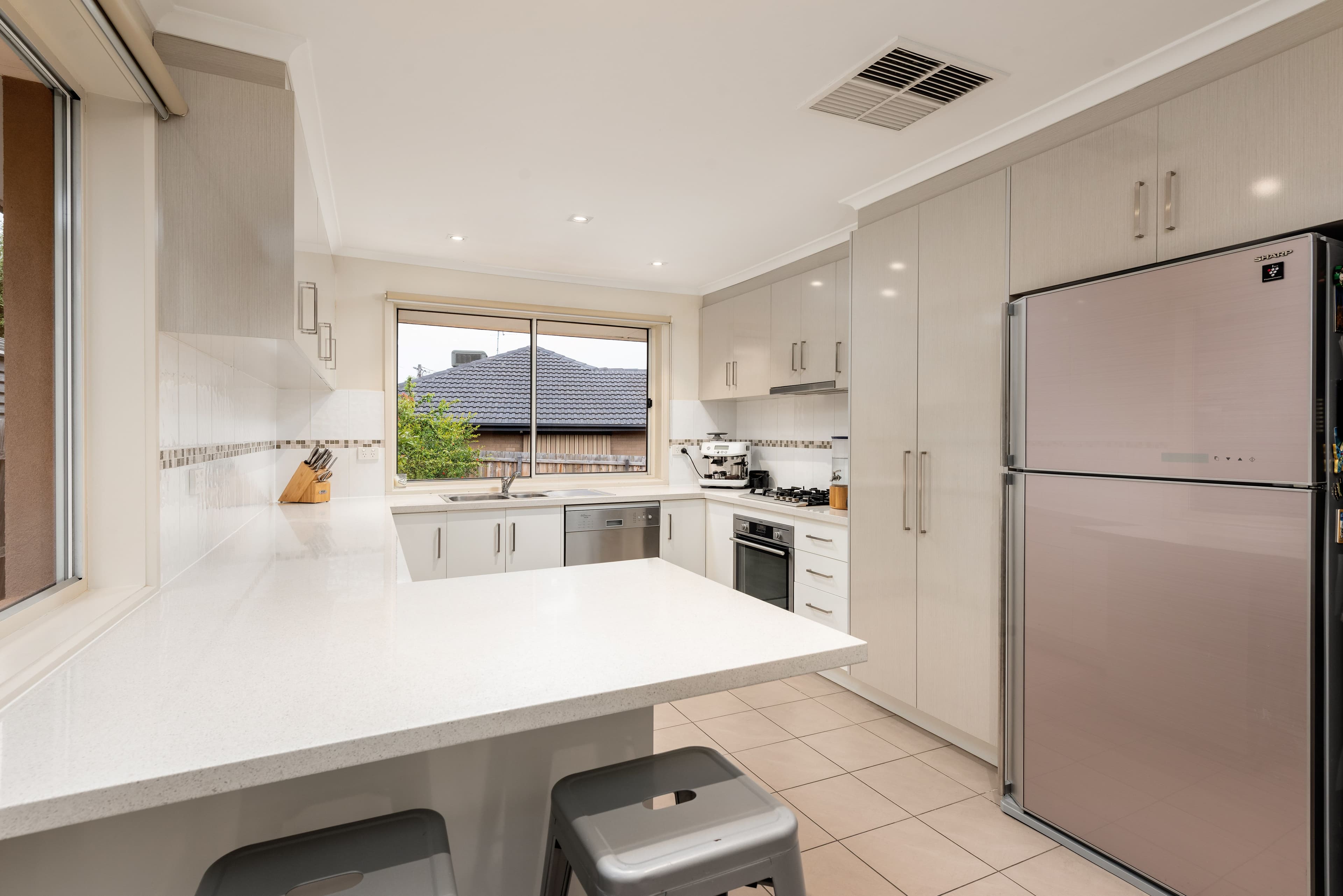 8 Verdi Court, Bundoora VIC 3083, Bundoora - Thumbnail 8