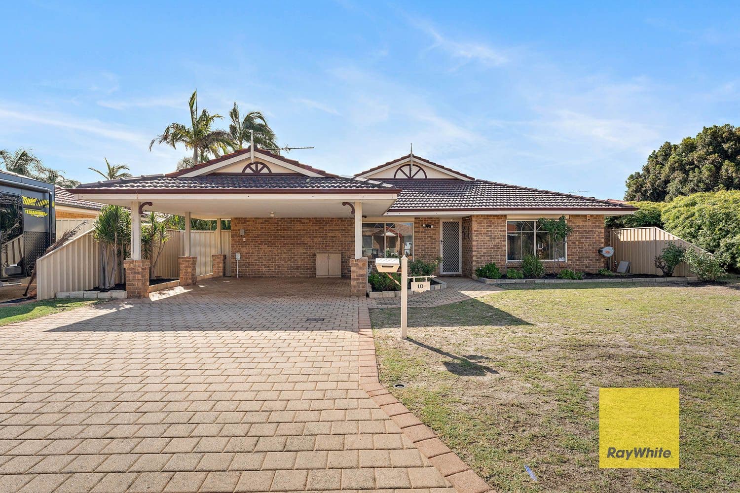 10 Tiffany Close, Huntingdale WA 6110, Huntingdale - Thumbnail 2
