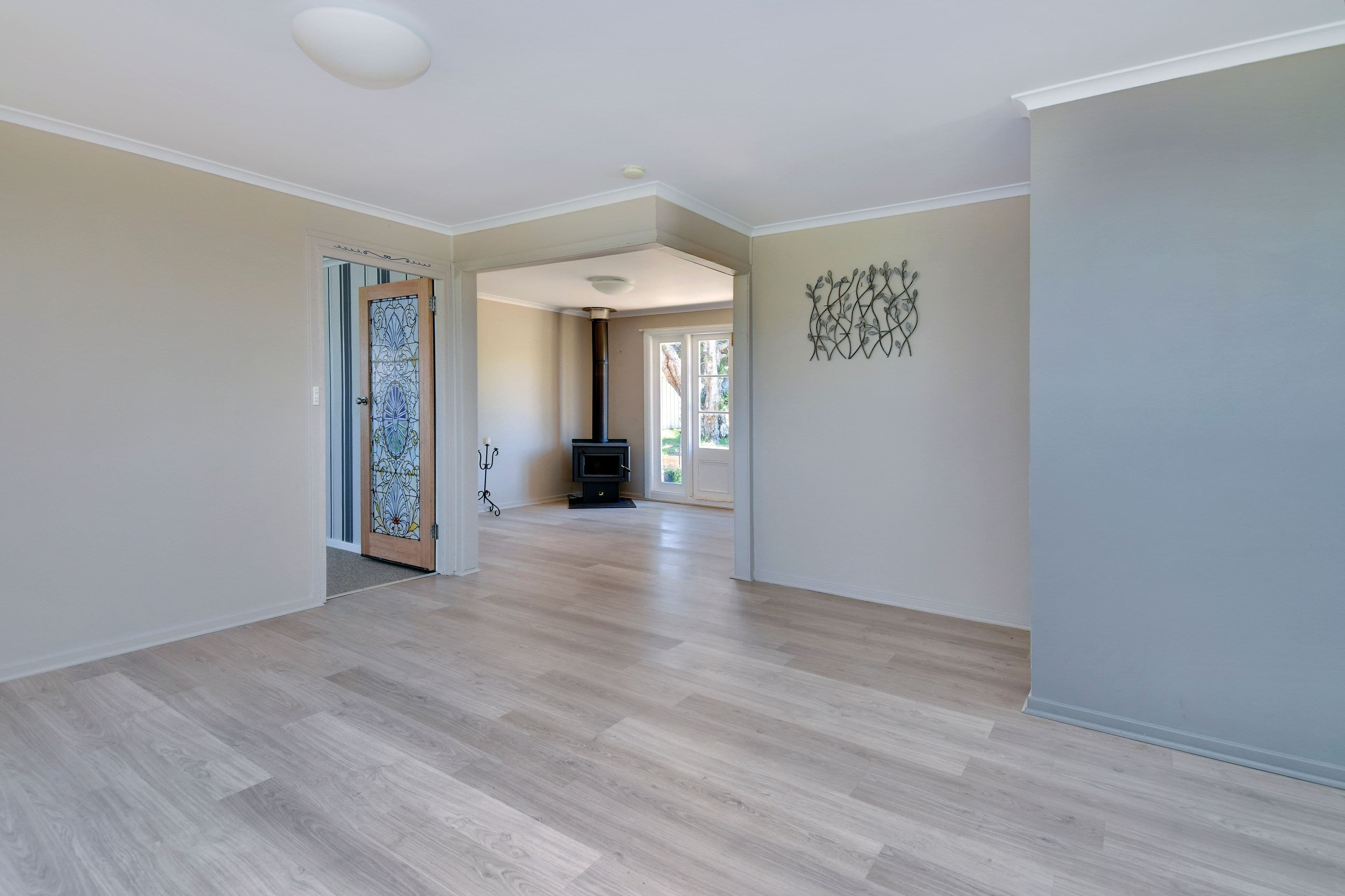 227 Douglas Street, Tenterfield NSW 2372, Tenterfield - Thumbnail 2