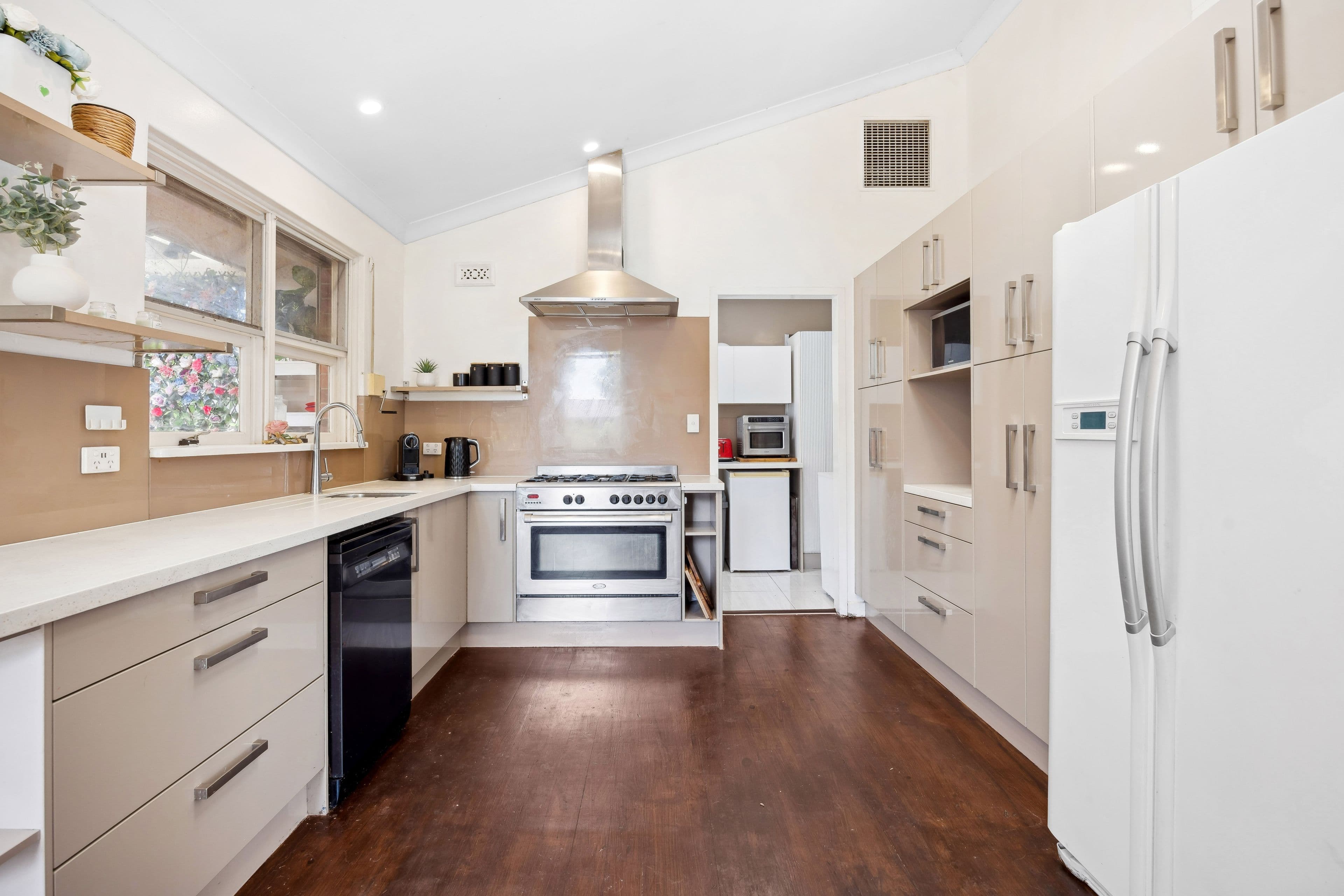 38 Salisbury Avenue, Morphett Vale SA 5162, Morphett Vale - Thumbnail 5