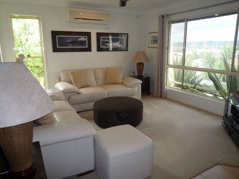 7 Mellissah Crescent, ARUNDEL QLD 4214, Arundel - Thumbnail 3