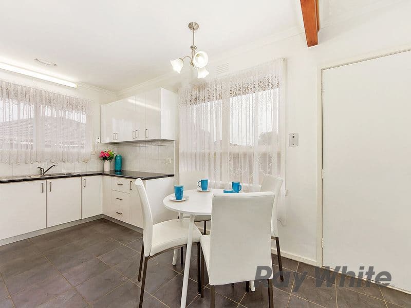 1 Orford Road, St Albans VIC 3021, St Albans - Thumbnail 7