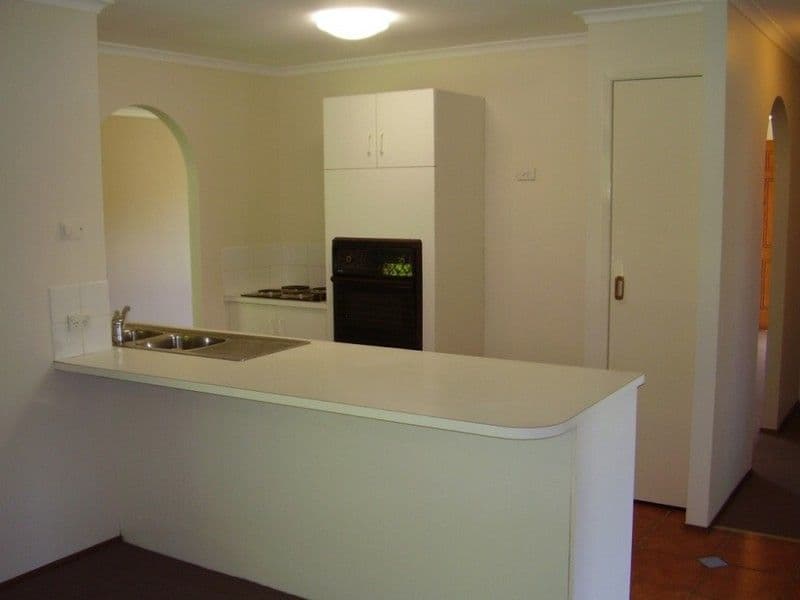 3 Kingaroy Avenue, HELENSVALE QLD 4212, Helensvale - Thumbnail 5