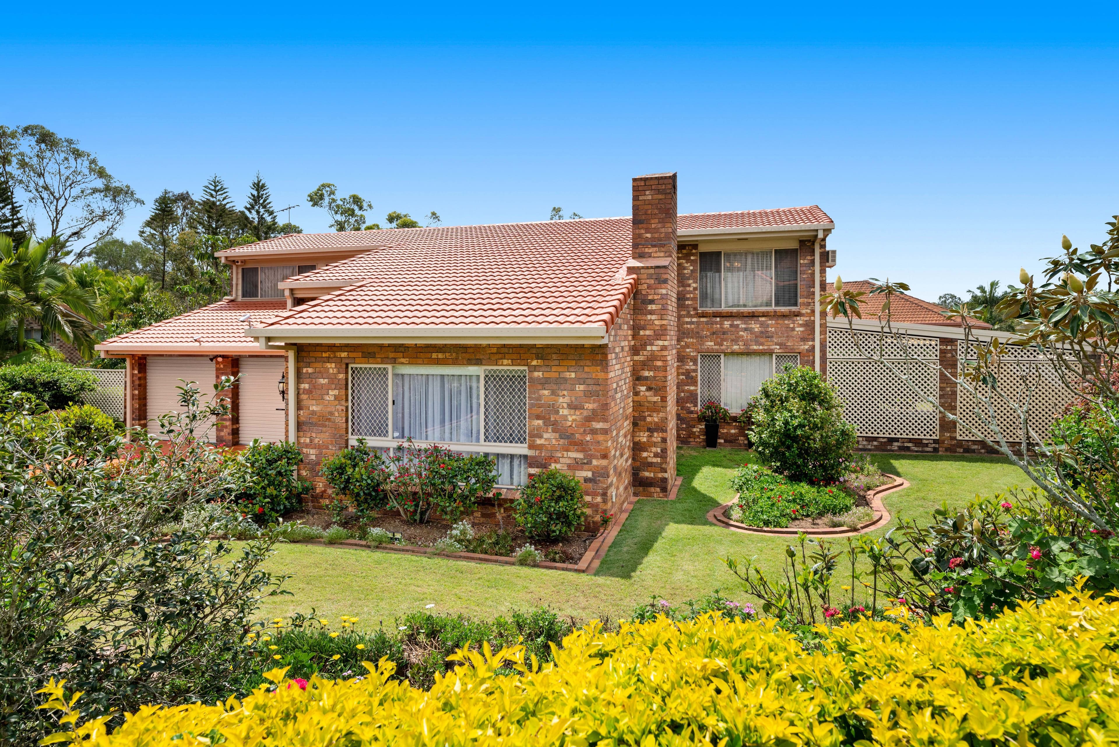 25 Almavale Street, Carindale QLD 4152, Carindale - Thumbnail 2