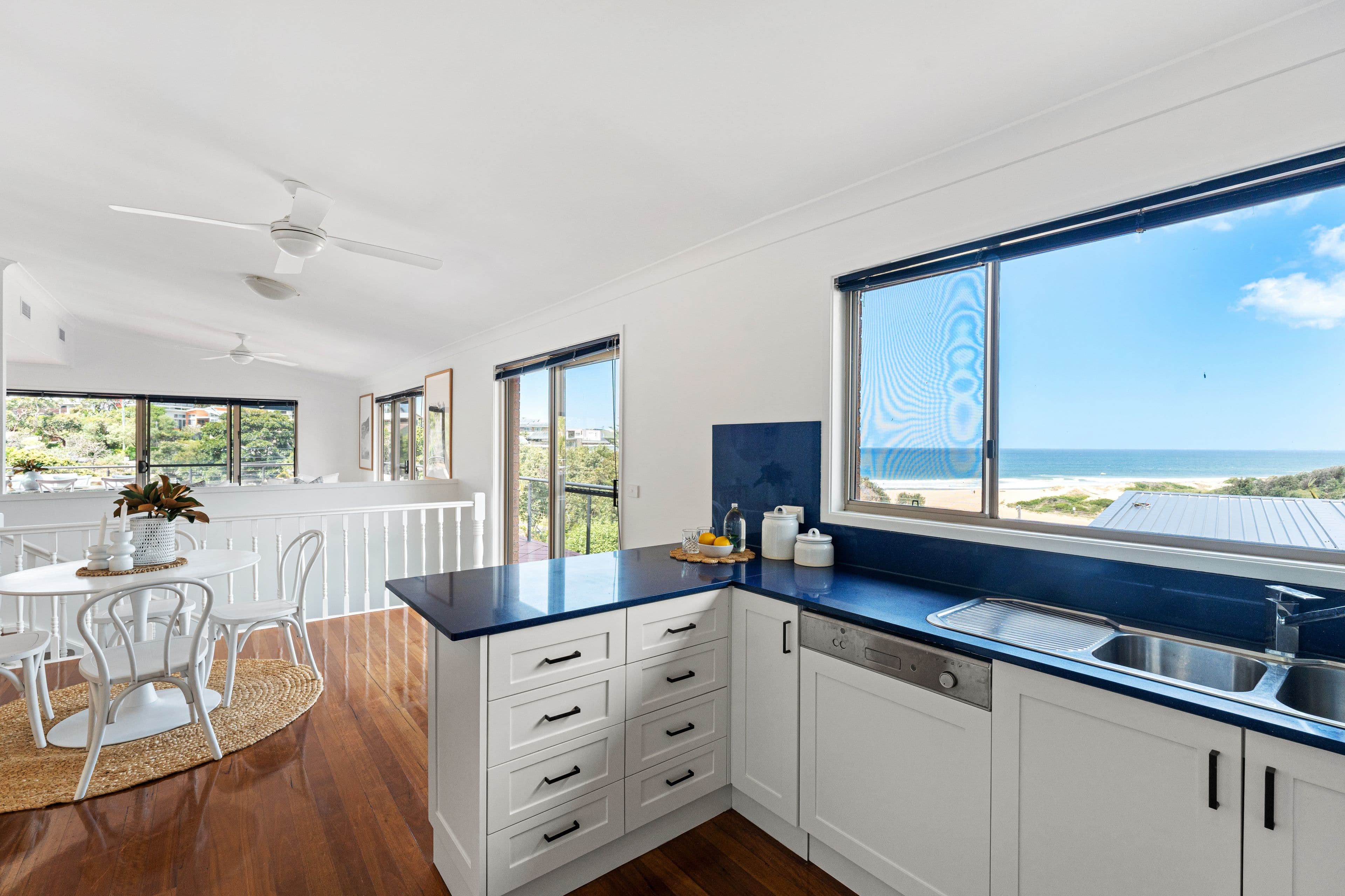 16 Seaview Crescent, Stanwell Park NSW 2508, Stanwell Park - Thumbnail 3