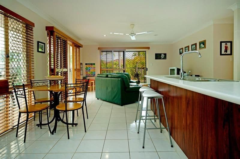 14 Lakewood Court, HELENSVALE QLD 4212, Helensvale - Thumbnail 8